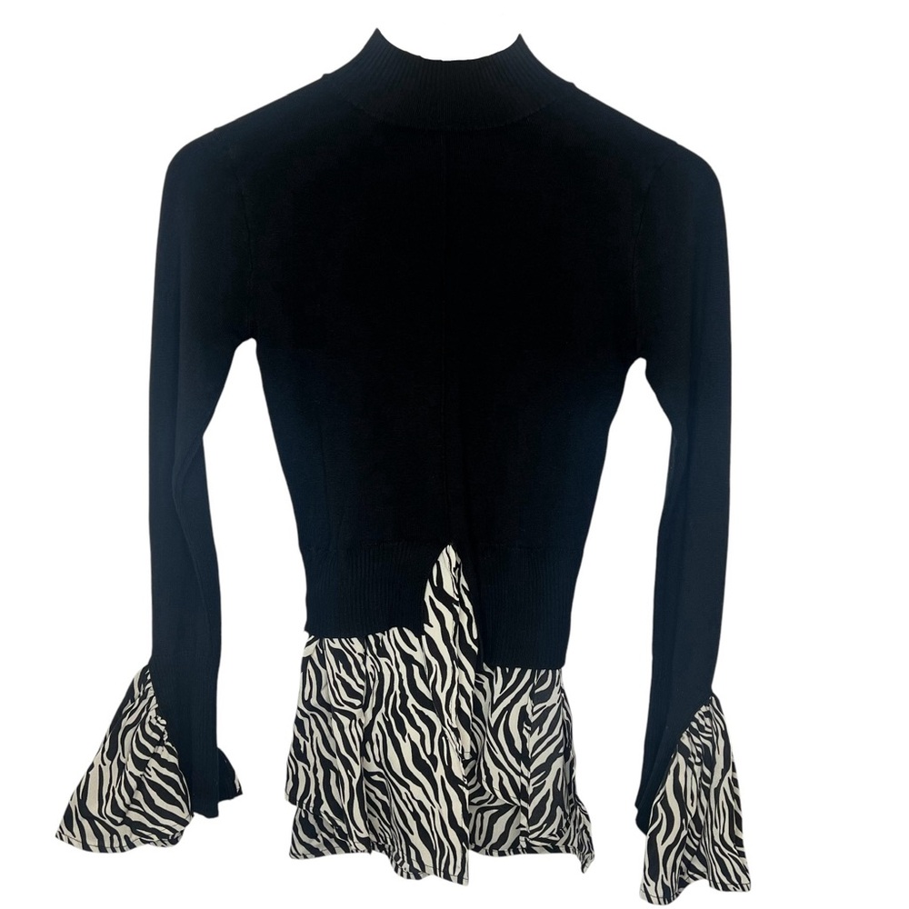 New Look Black White Animal Print Turtleneck Sweater Size XS